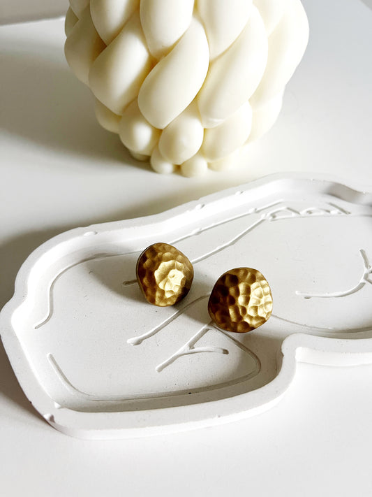 Battered gold statement stud earring