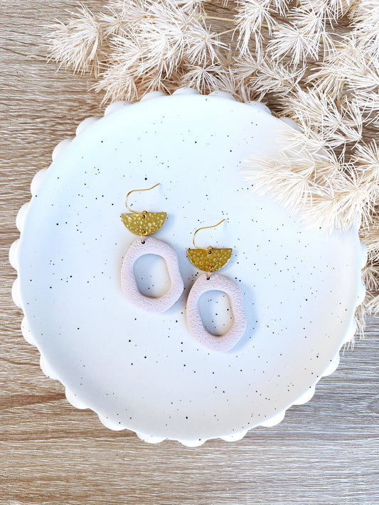 Beige irregular donut clay hook earrings with brass half circle