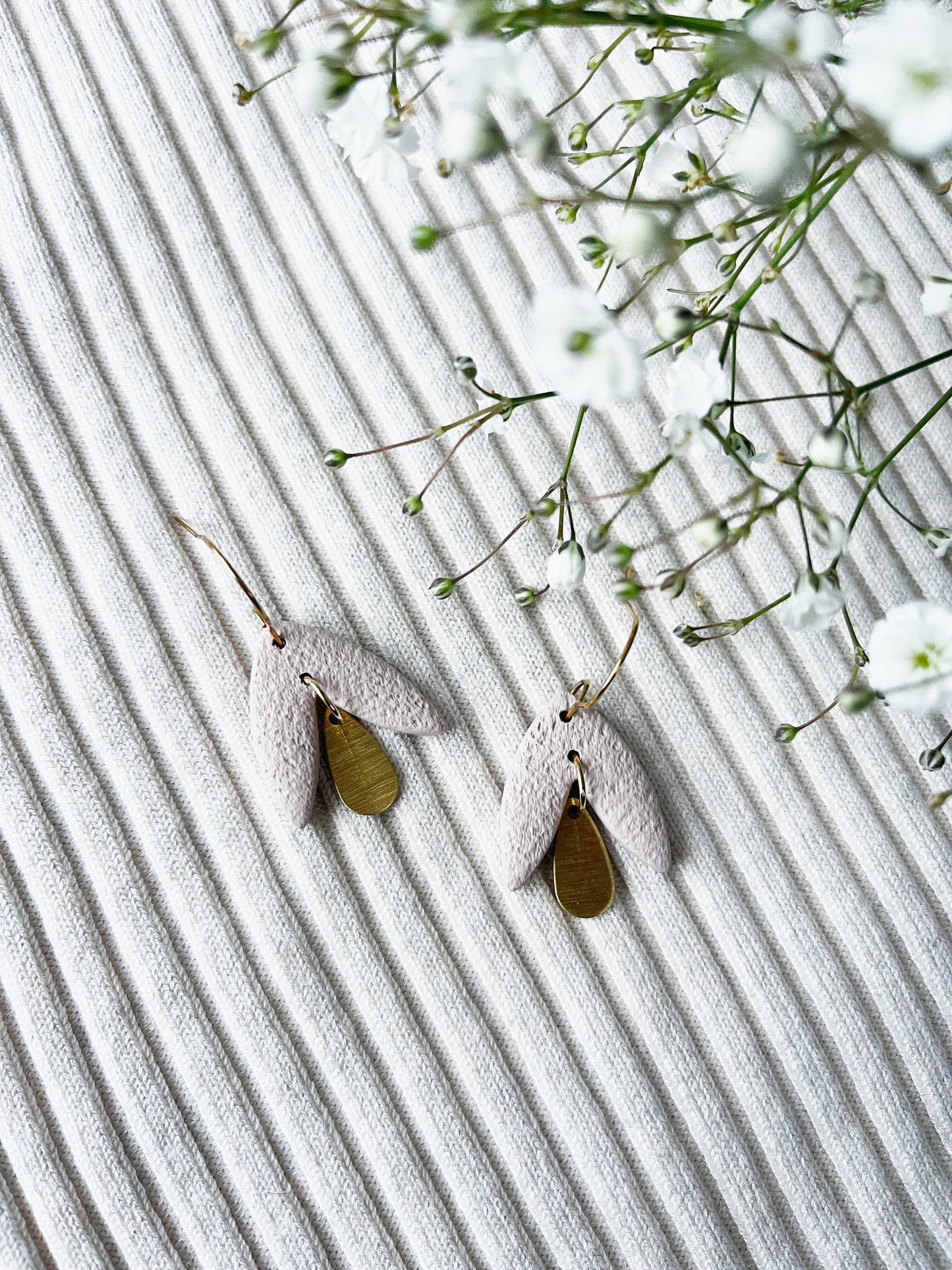 Beige petal look clay earring with gold hook