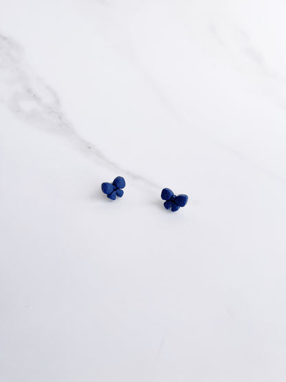Bow stud