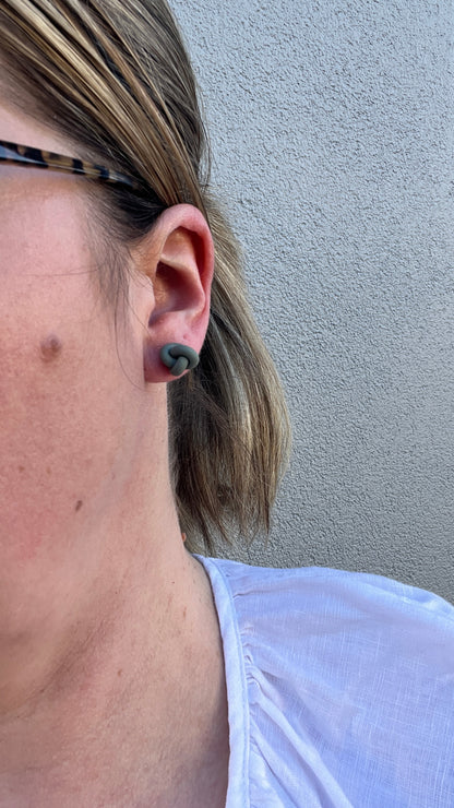 Knot stud - Spring
