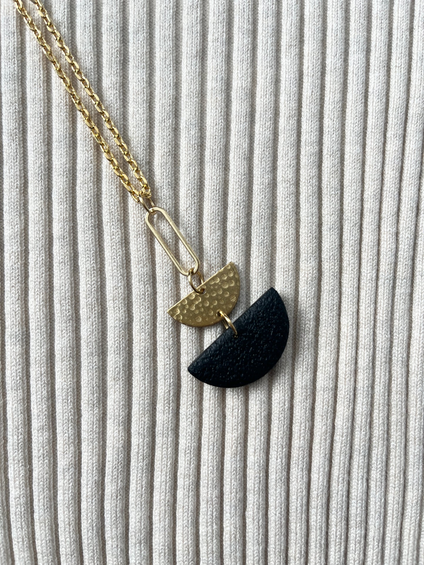 Luna Necklace