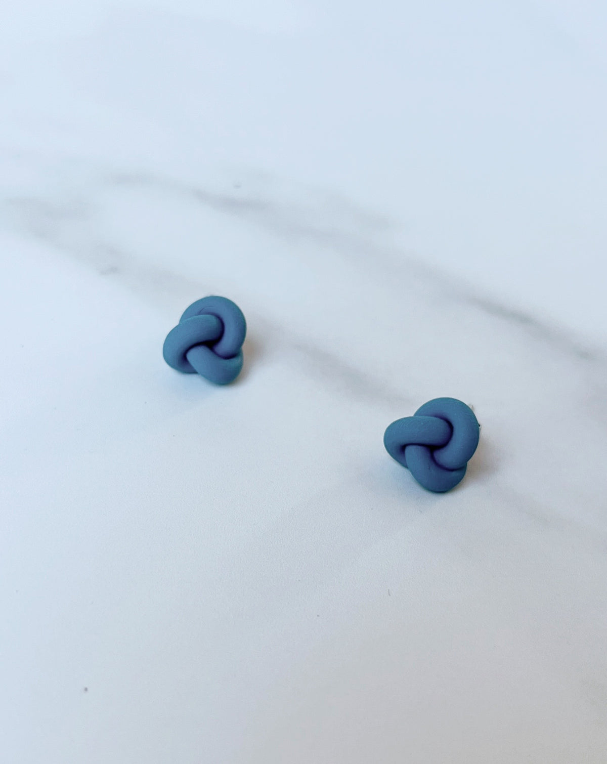 Knot stud - Spring