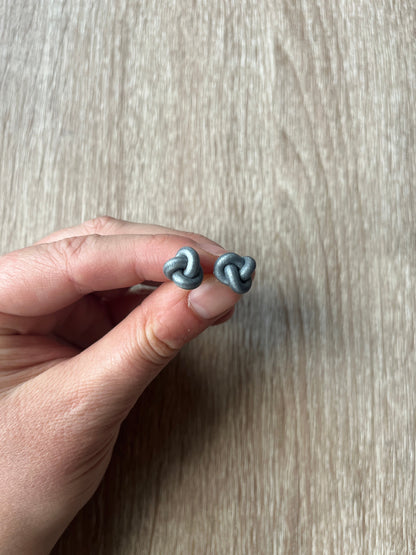 Mini Knot Stud