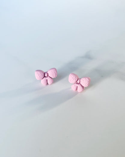 Bow stud