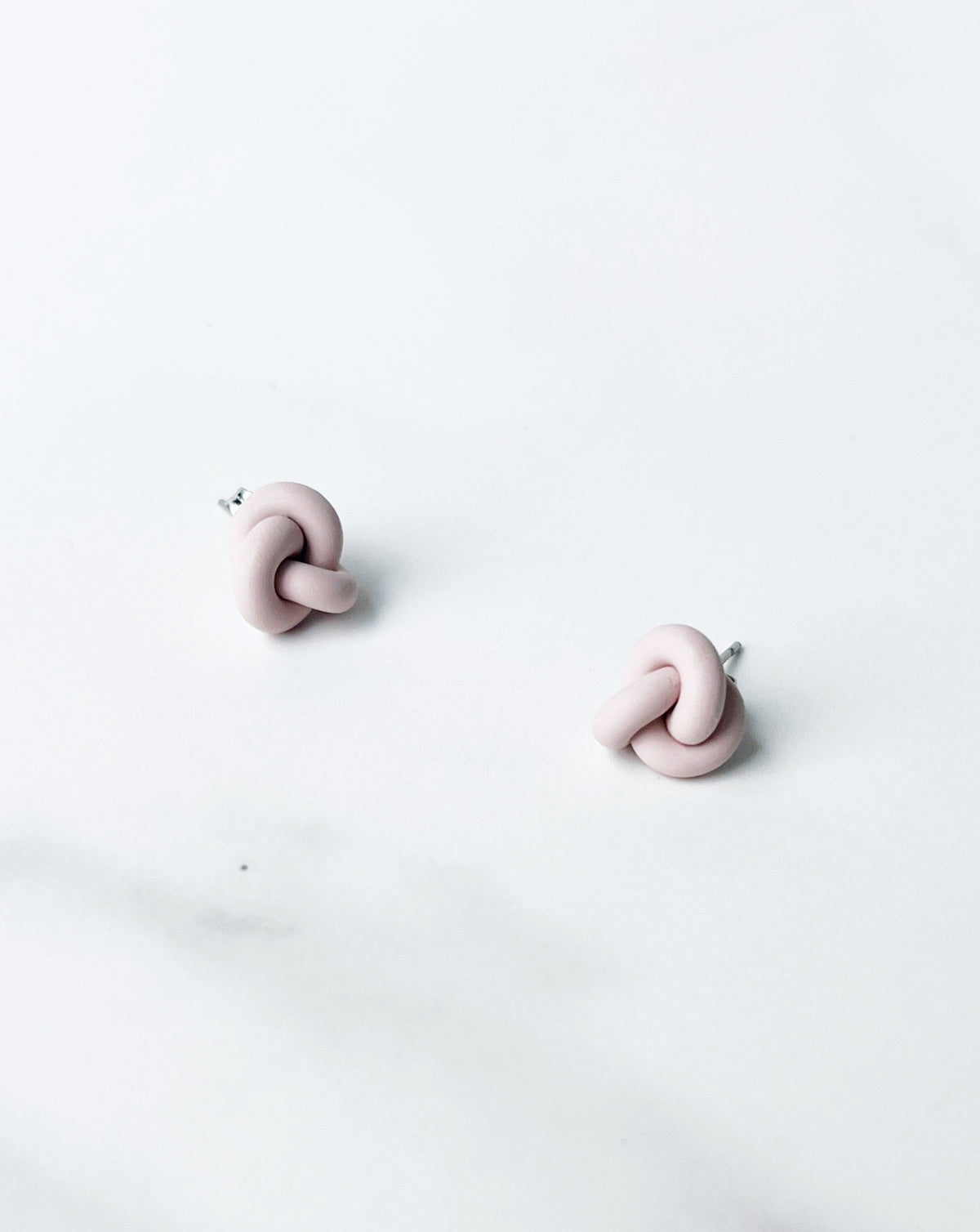 Knot stud - Spring