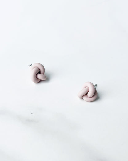 Knot stud - Spring